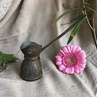 Турка медная с узором и длинной ручкой