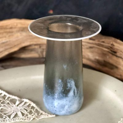 Ваза дымчатая 15,5 см