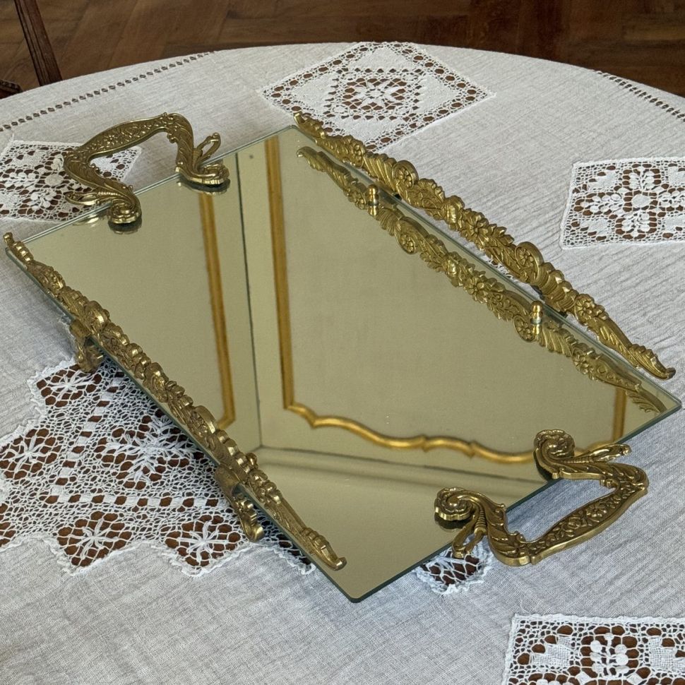 Поднос зеркало 63х31 см латунь 