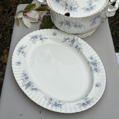 Блюдо овальное Royal Albert Blue Blossom 42 см Англия