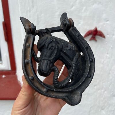 Подкова стучалка  17 см чугун