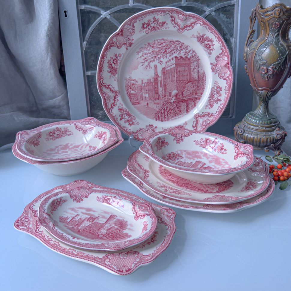 Блюдо Johnson Brothers Old Britain Castles 31 см Англия красный