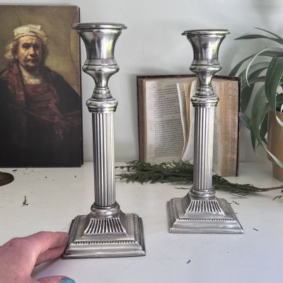 Подсвечник колонна на основании 25 см хром