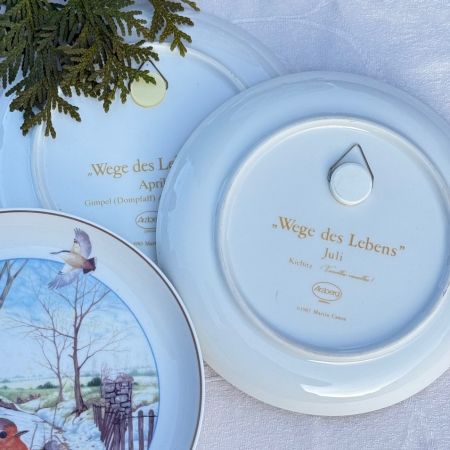 Тарелка Arzberg Birds of the Country Year Апрель 17 см фарфор Германия
