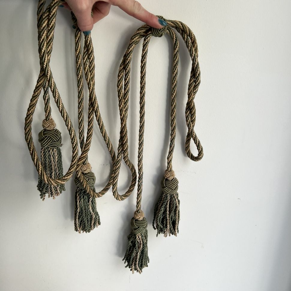 Шнур подхват для штор с кистями