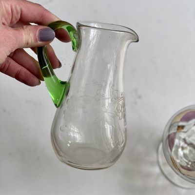 Кувшин Виноград 350 мл с зеленой ручкой стекло