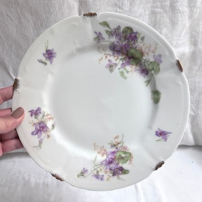 Тарелка Limoges Фиалка 24 см фарфор 1899 гг. Франция