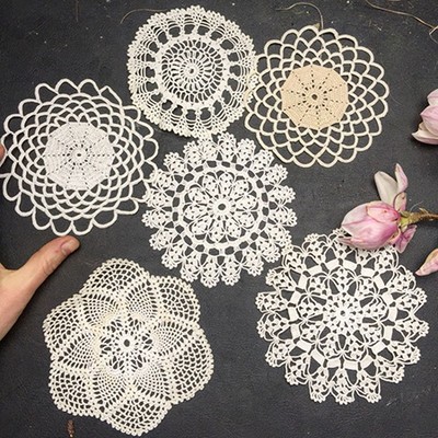 6 салфеток под бокалы ручной вязки