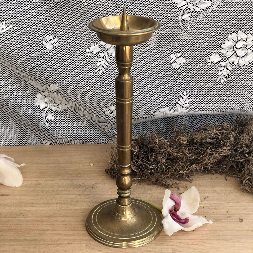 Подсвечник на одну большую свечу латунь