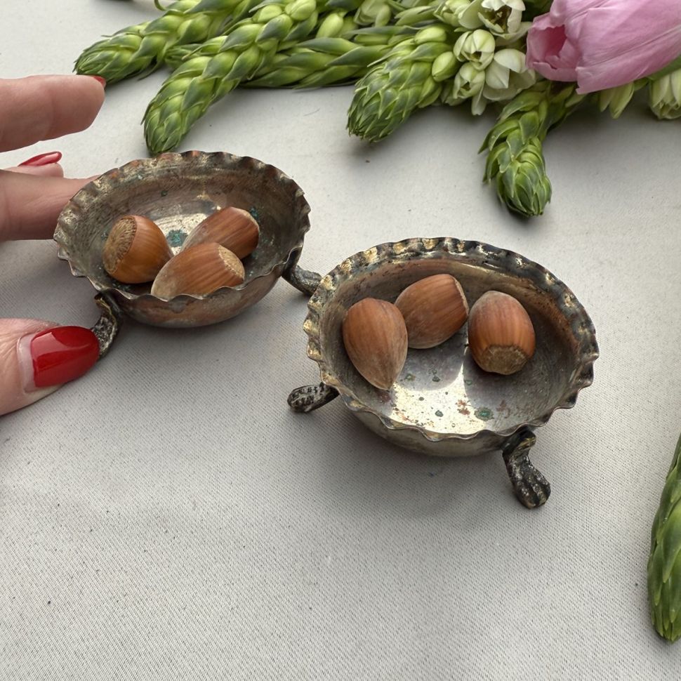 Розетка на ножках 6 см сплав по меди