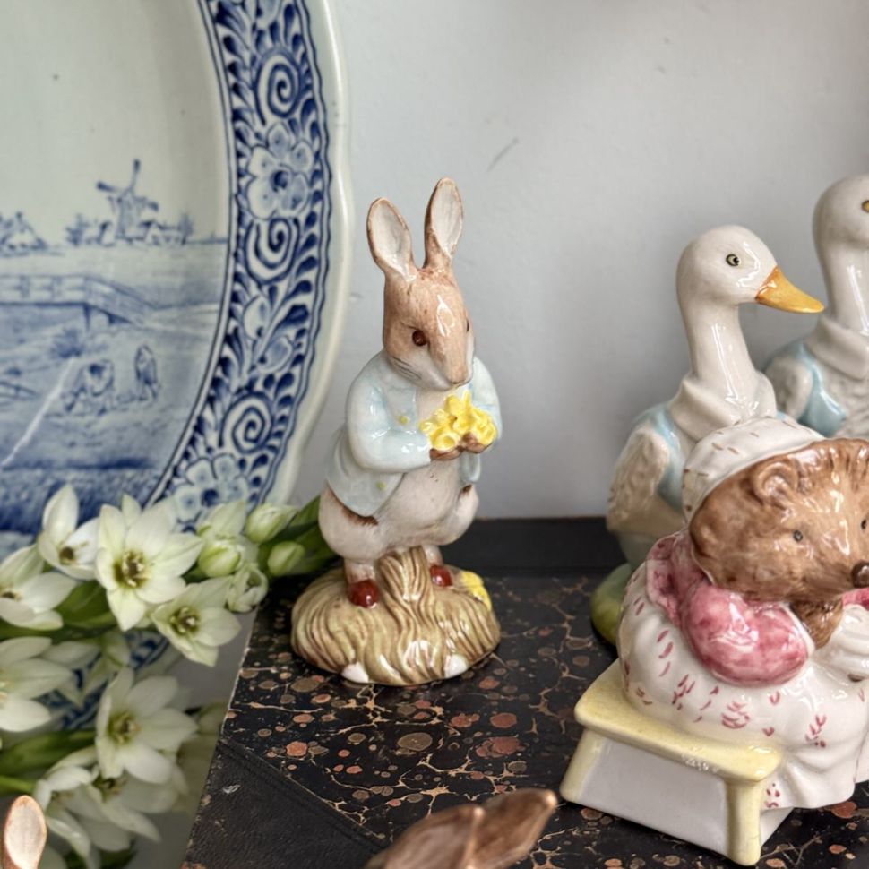 Статуэтка Beatrix Potter Peter with Daffodils Royal Albert Англия 1996 г 