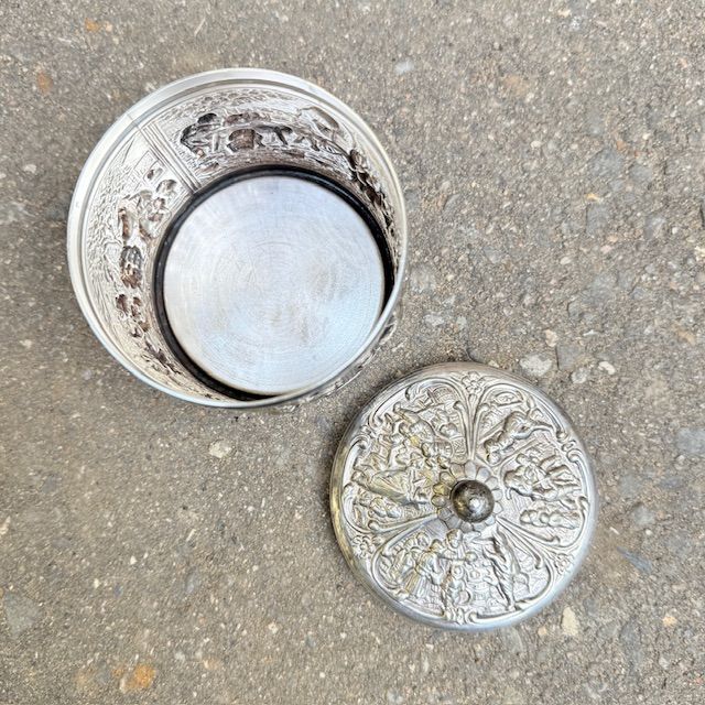 Чайница шкатулка DE 11 см мельхиор серебрение Голландия