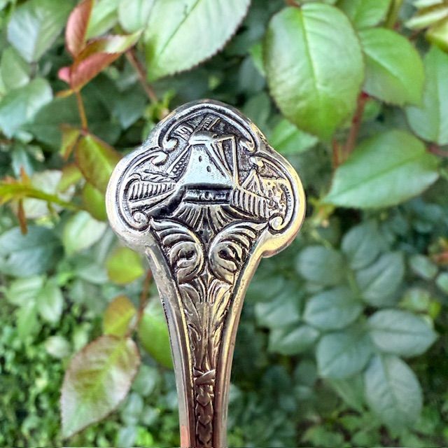 Ложка сюжетная 12 см сталь