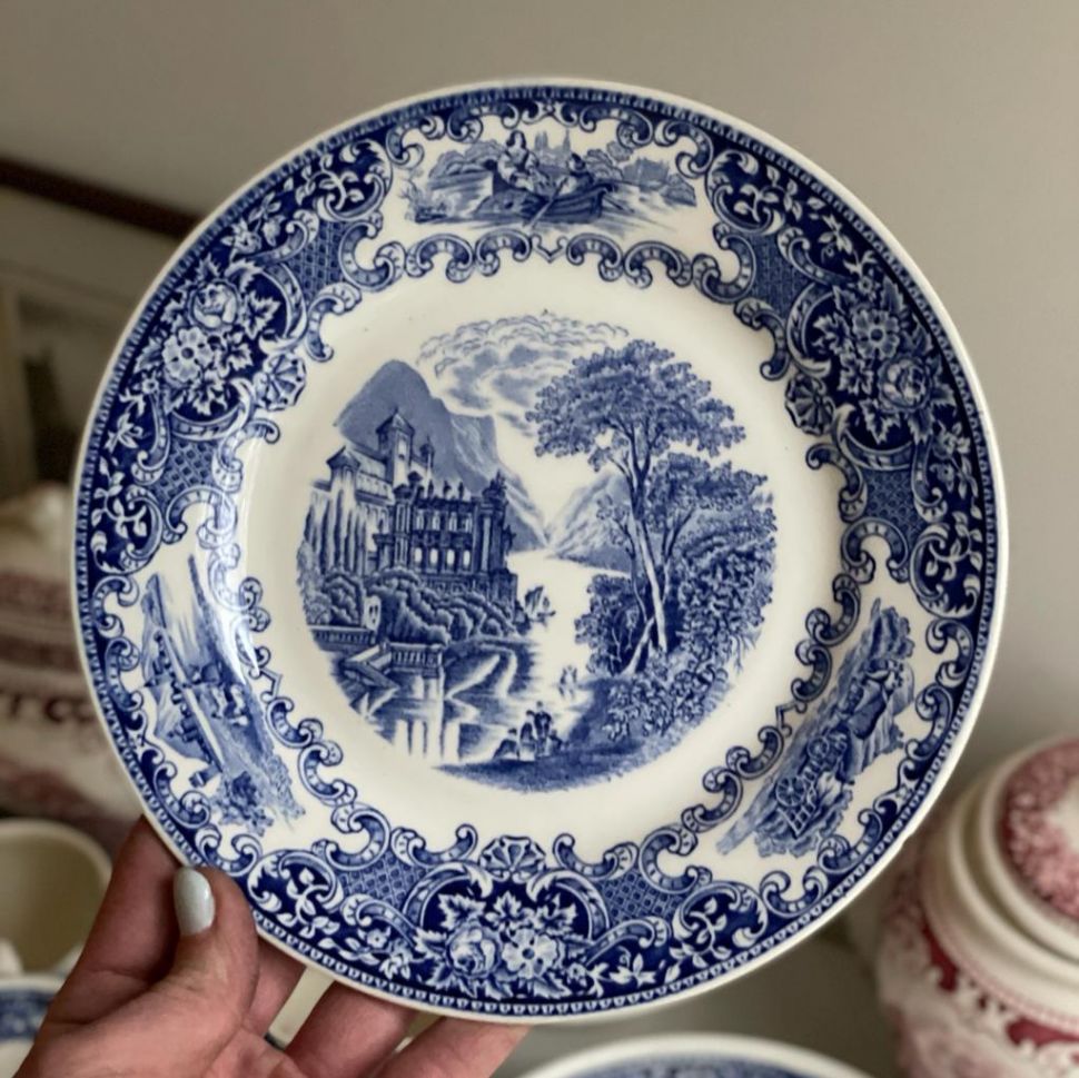 Тарелка Maastricht Petrus Regout Castillo 20 см Голландия 1899 г.