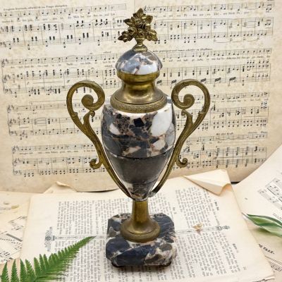 Кубок каминный 33 см XIX век Франция мрамор латунь