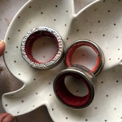 Кольцо на бутылку чтобы вино не капало