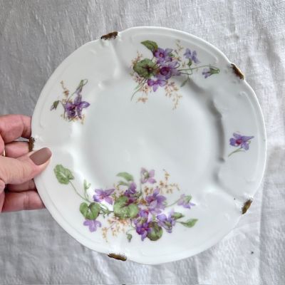 Тарелка Limoges Фиалка 22 см фарфор 1899 гг. Франция 