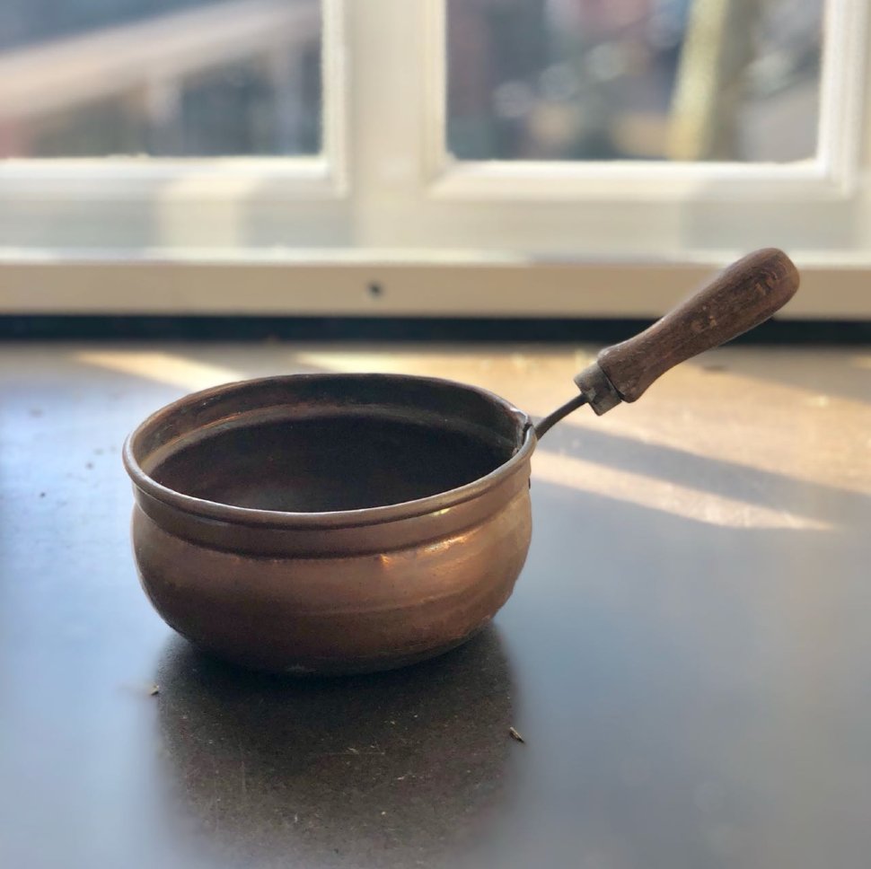 Ковш медь с деревянной ручкой