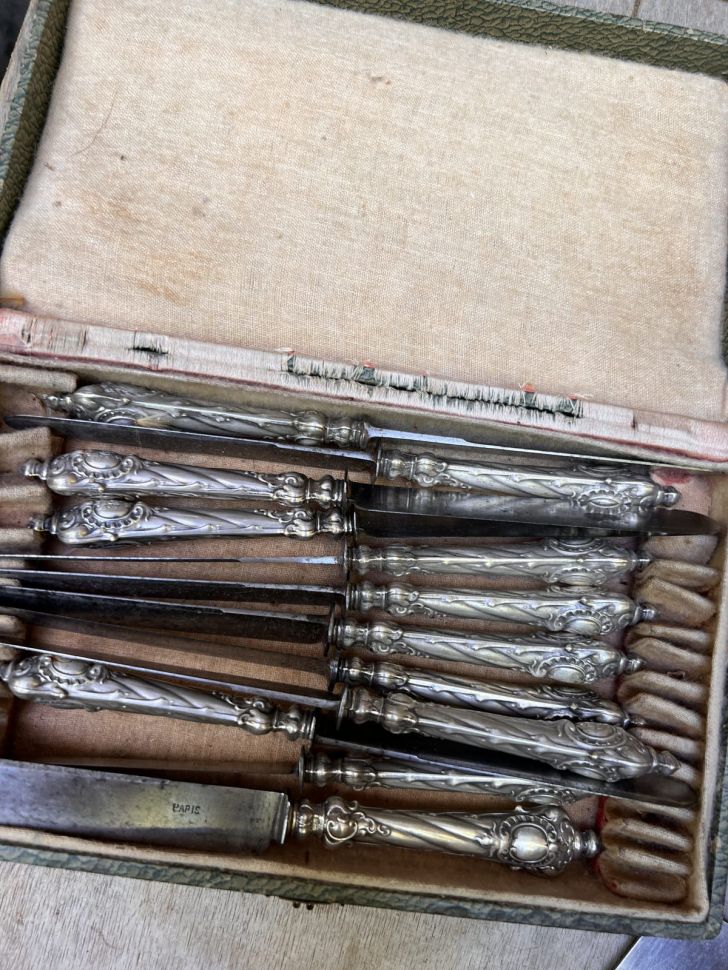 Нож столовый 21 см серебро Франция