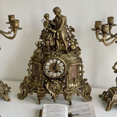 Часы каминные Свидание мрамор бронза 19-20 вв