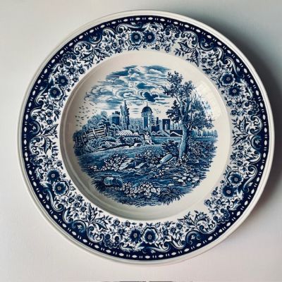 Блюдо углубленное Blue Castle ВиллеройБох 32 см Германия