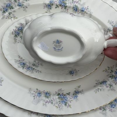 Соусник на подставке Royal Albert Blue Blossom 450 мл Англия