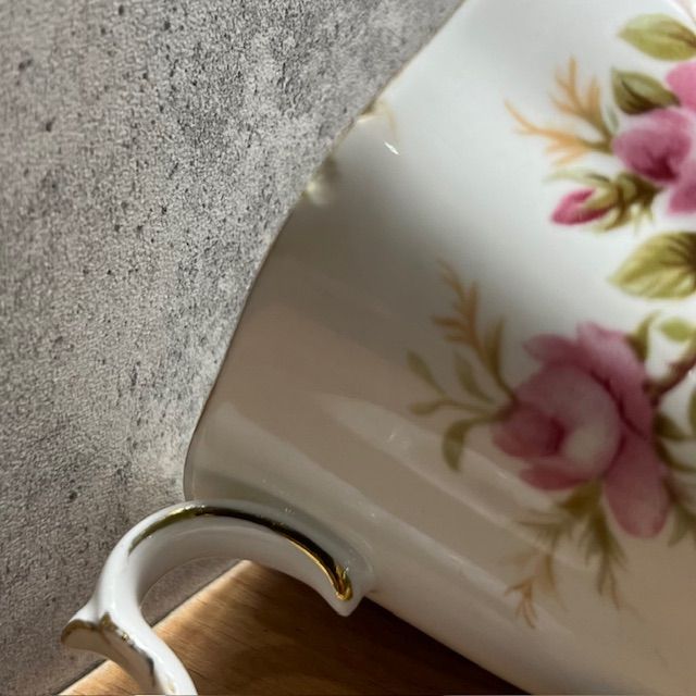 Чайная пара Royal Albert Romance 200 мл фарфор Англия уценка