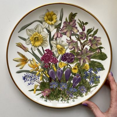 Тарелка Franklin Porcelain Wedgwood Flowers of the Year Март 27 см