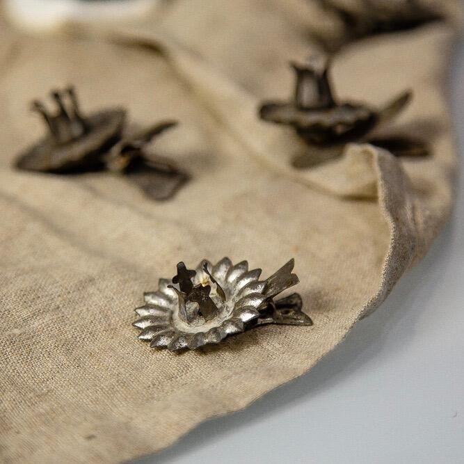 Прищепка подсвечник для елки Цветочек металл