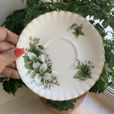 Блюдце Royal Albert Trillium 14 см Англия
