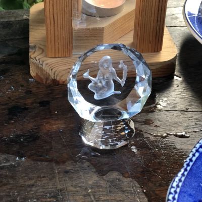 Статуэтка девушка хрусталь
