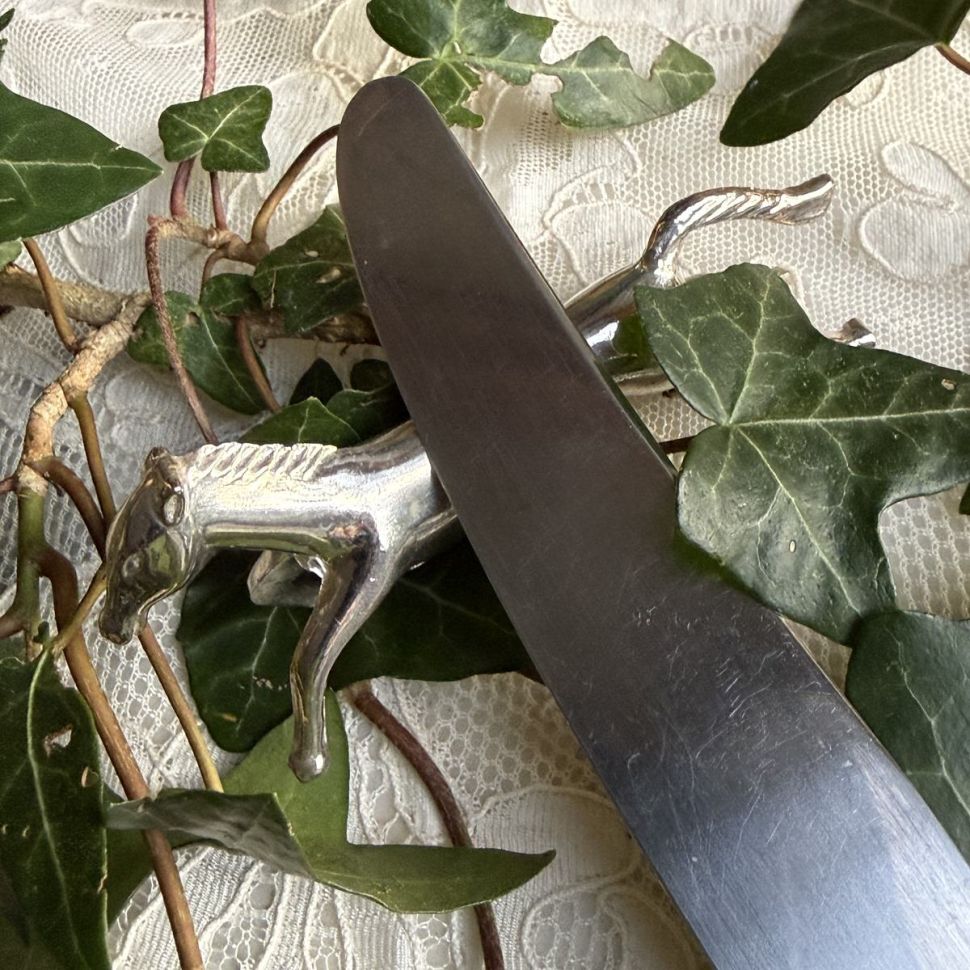 Подставка под приборы порт-куто Лошадь 8 см