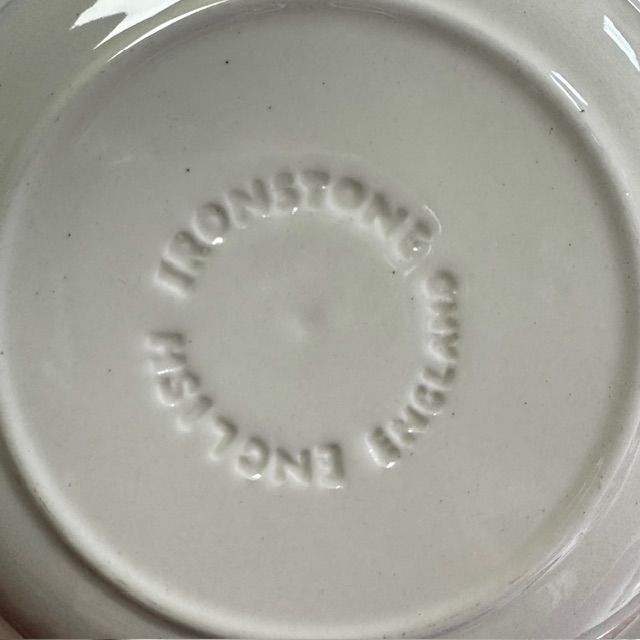 Тарелка глубокая English Ironstone Tableware Staffordshire 22 см Англия