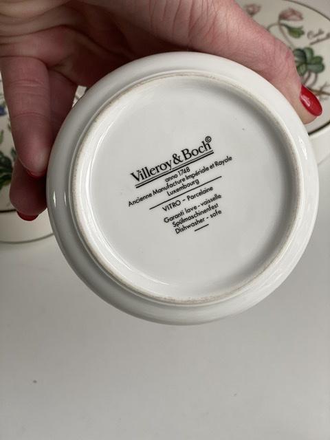 Шкатулка Botanica Aconitum napellus 11 см ВиллеройБох