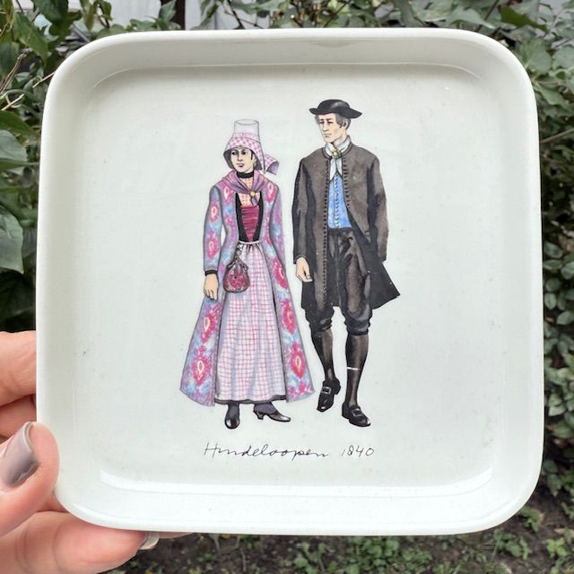 Набор из 4-х блюд для закусок Costumes ВиллеройБох Германия