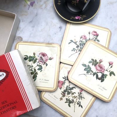 Подставка под горячее Розы набор 4 штуки