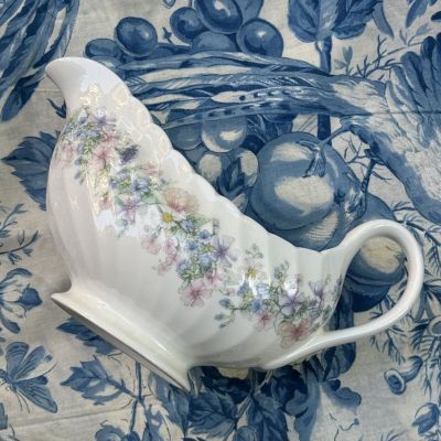 Соусник Wedgwood Angela 500 мл Англия      