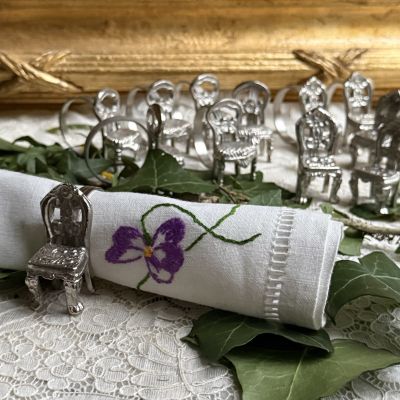 Кольцо для салфетки Стул металл