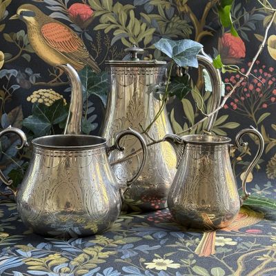 Кофейник сахарница молочник набор 3 предмета штихтельная гравировка серебрение