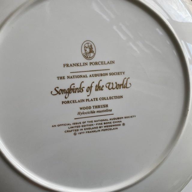 Тарелка Franklin Porcelain Wedgwood Songbirds of the World Wood Trush 1977 г 28 см