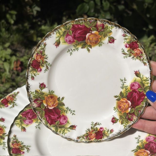 Тарелка для хлеба Royal Albert Old Country Rose 16 см Англия