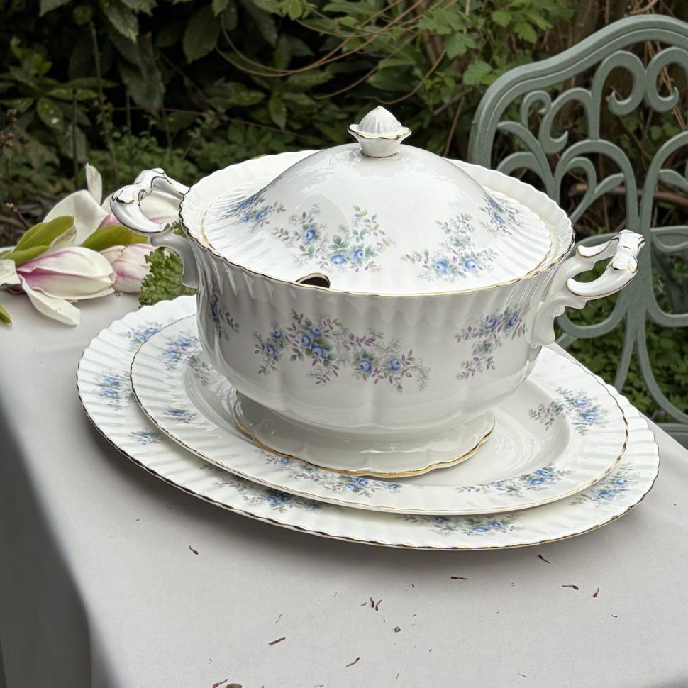 Супница Royal Albert Blue Blossom 4 л Англия