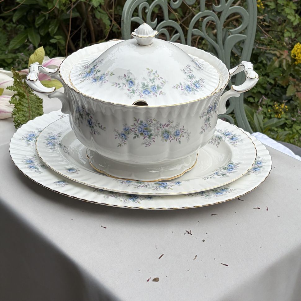 Супница Royal Albert Blue Blossom 4 л Англия