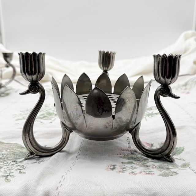 Подсвечник-роузбол на три свечи 18 см серебрение 1950-60е гг. 