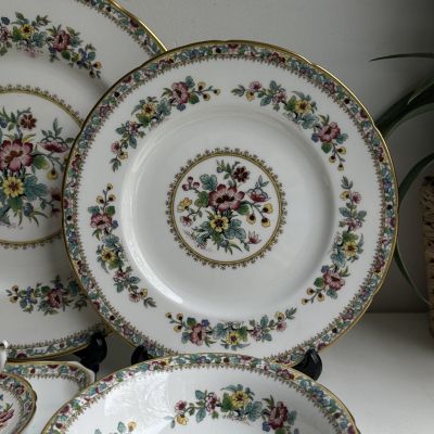 Тарелка Coalport Ming Rose 23 см Англия 