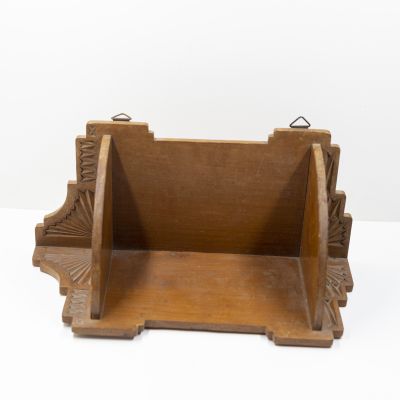 Полка угловая настенная