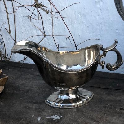Соусник мельхиор с загнутой ручкой вниз