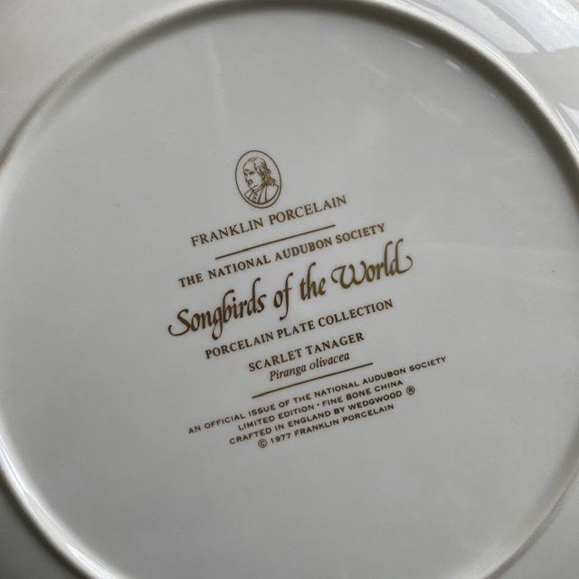 Тарелка Franklin Porcelain Wedgwood Songbirds of the World Scarlet Tanager 1977 г. 28 см