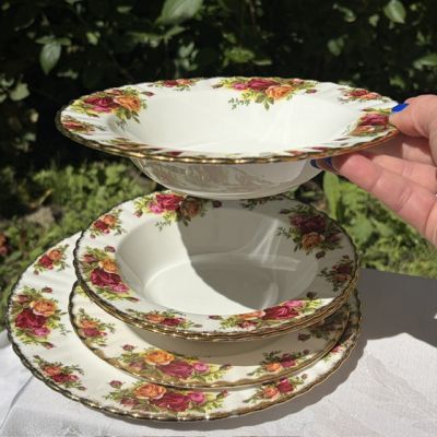 Тарелка глубокая Royal Albert Old Country Roses 20 см Англия