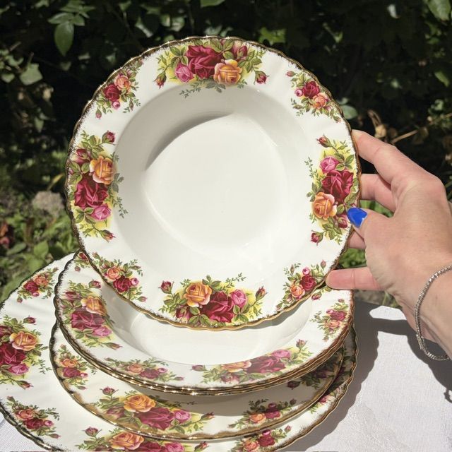 Тарелка глубокая Royal Albert Old Country Roses 20 см Англия
